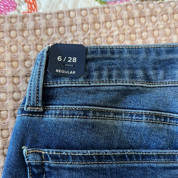Lucky Brand Jeans - Picture 4 of 8